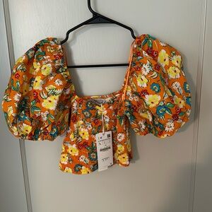 Zara puff sleeve floral top